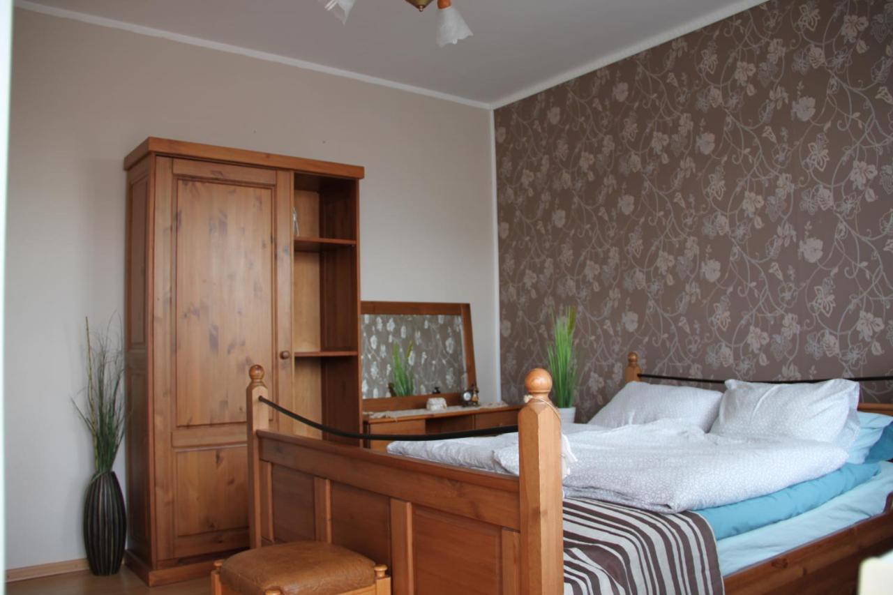 Apartamenty Eka Dom Goscinny 350M Do Plazy Rewal Exterior foto