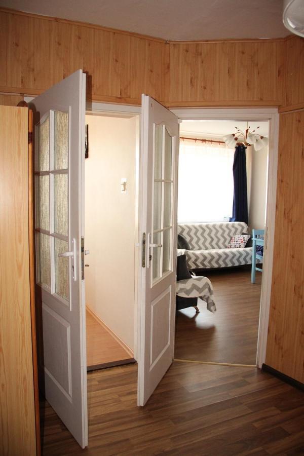 Apartamenty Eka Dom Goscinny 350M Do Plazy Rewal Exterior foto